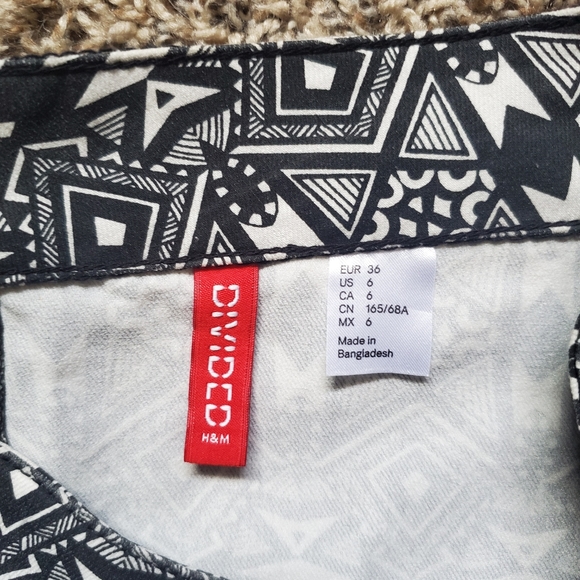 H&M Aztec Print Skirt - Picture 3 of 5
